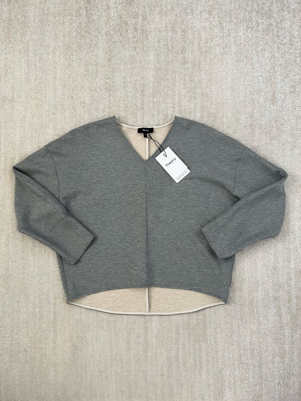 NWT Theory Clean Sweatshirt V Neck Knit Top S Gray